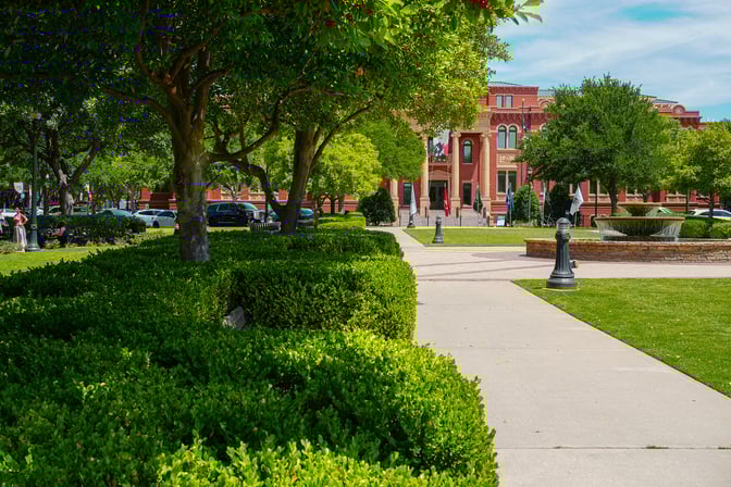 campus landscaping | Yellowstone Landscape 