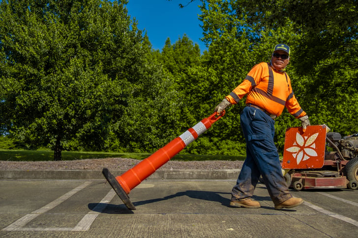 Commercial landscaping safety traffic control