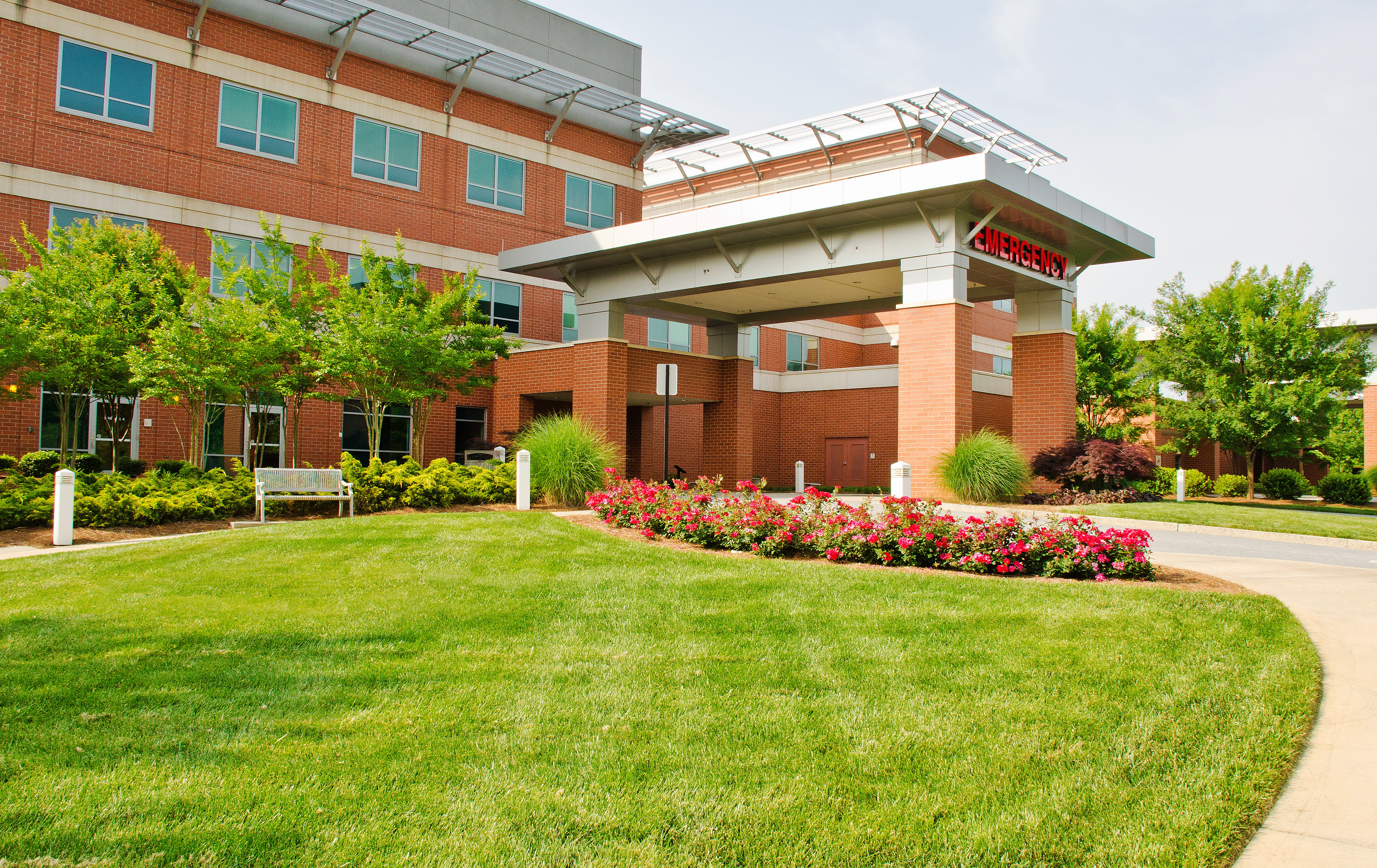 Hospital emergency entrance landscaping