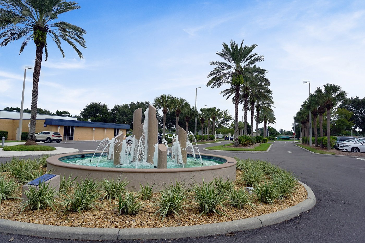 SCF Bradenton landscape fountain